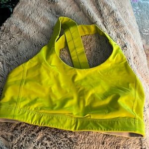 Lululemon sports bra